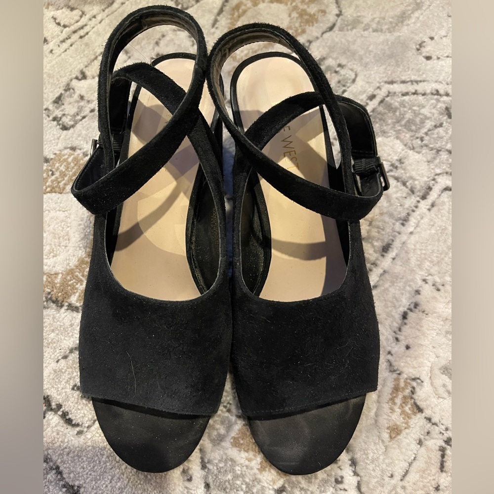 Nine West black suede chunky heel